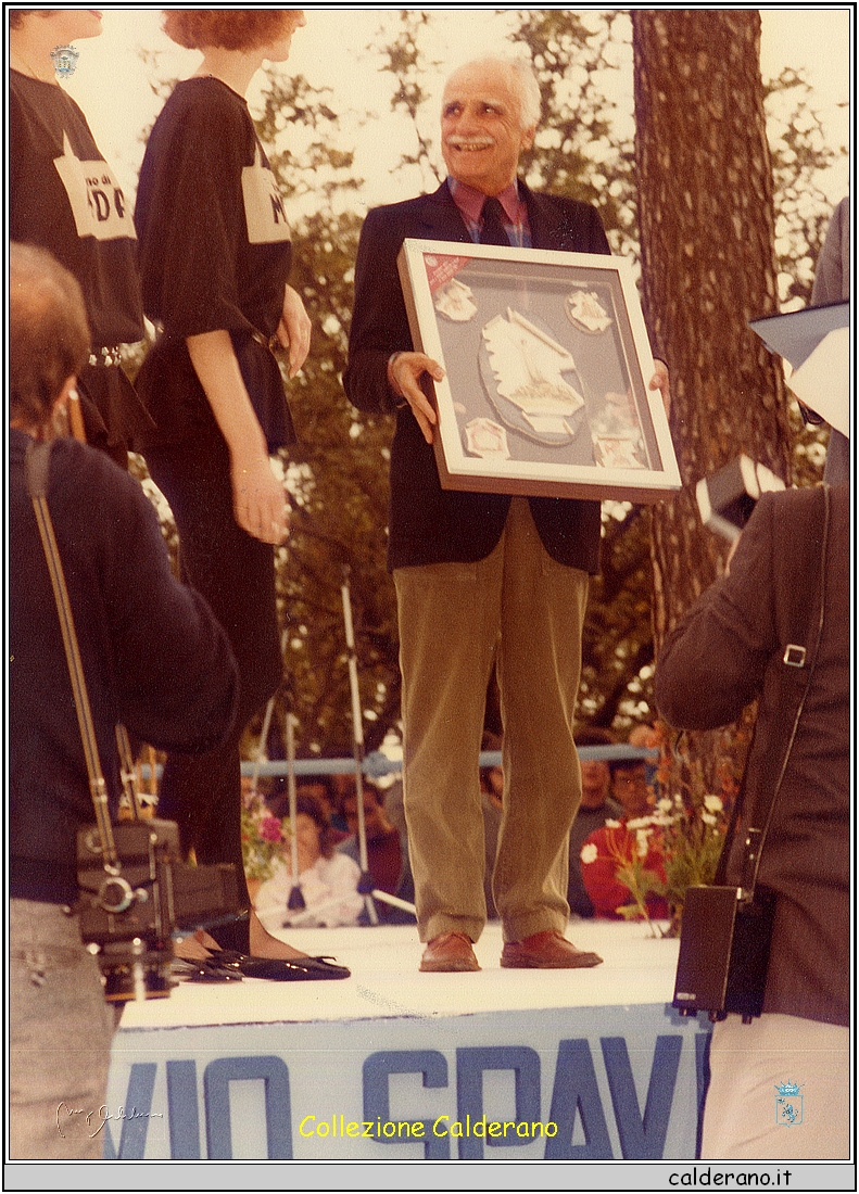 Mario Monicelli Premiato al Premio Maratea.jpg