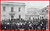 Prima manifestazione in Piazza dell'Impero con la consegna dei primi libretti di pensione agli operai e riconoscimento alle madri di famiglie numerose - 1938.jpeg