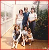 Sabina Calderano con la figlia Silvana, Maria Calderano e Sandra, Margaret e Angelica - 1984.jpeg