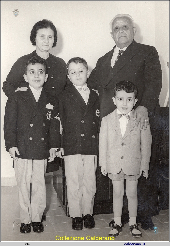 Marietta Sanrocco, Giovanni Filato, Gianni, Pippo e Loris 26-05-1963.jpeg