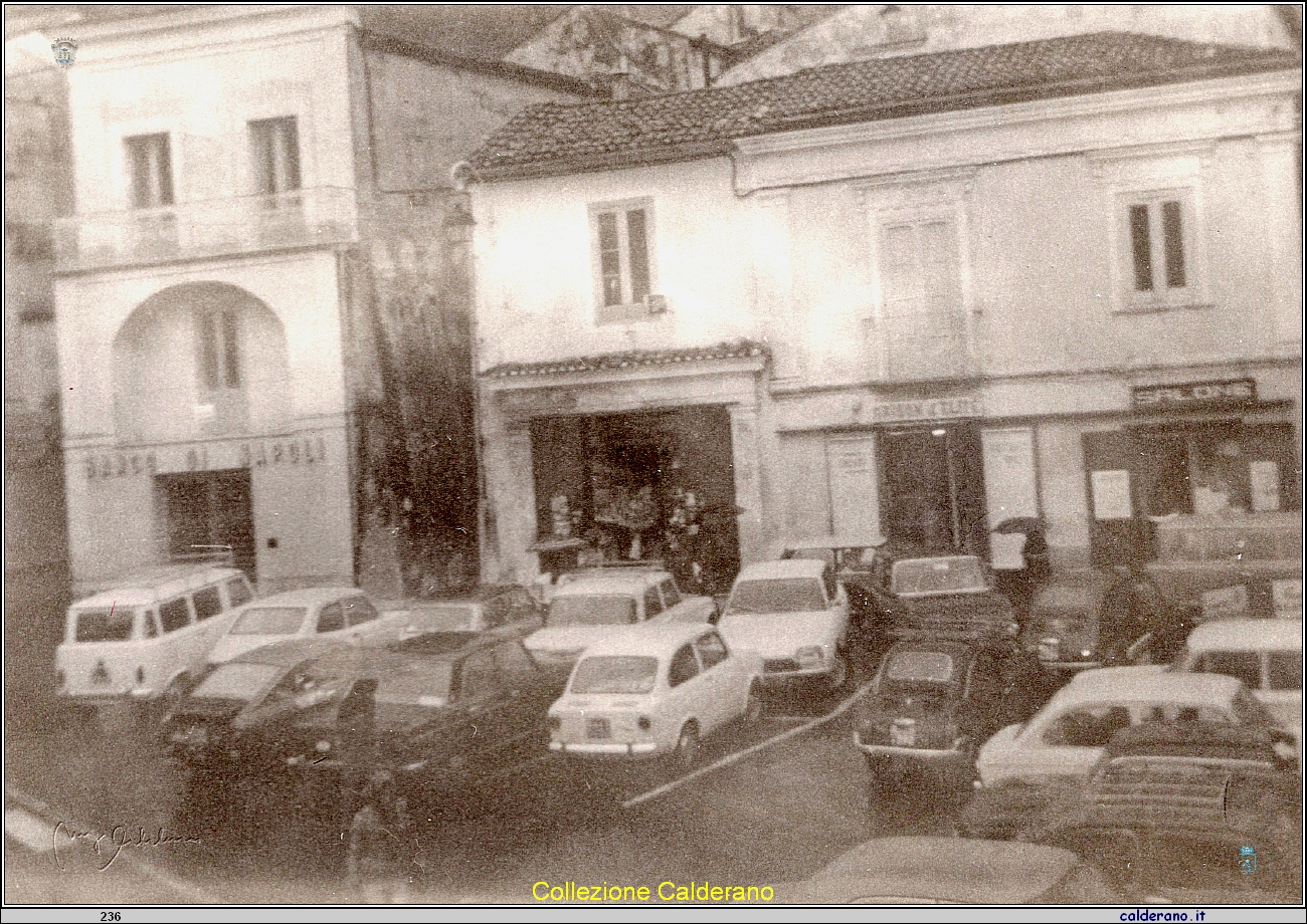 Piazza Buraglia.jpg