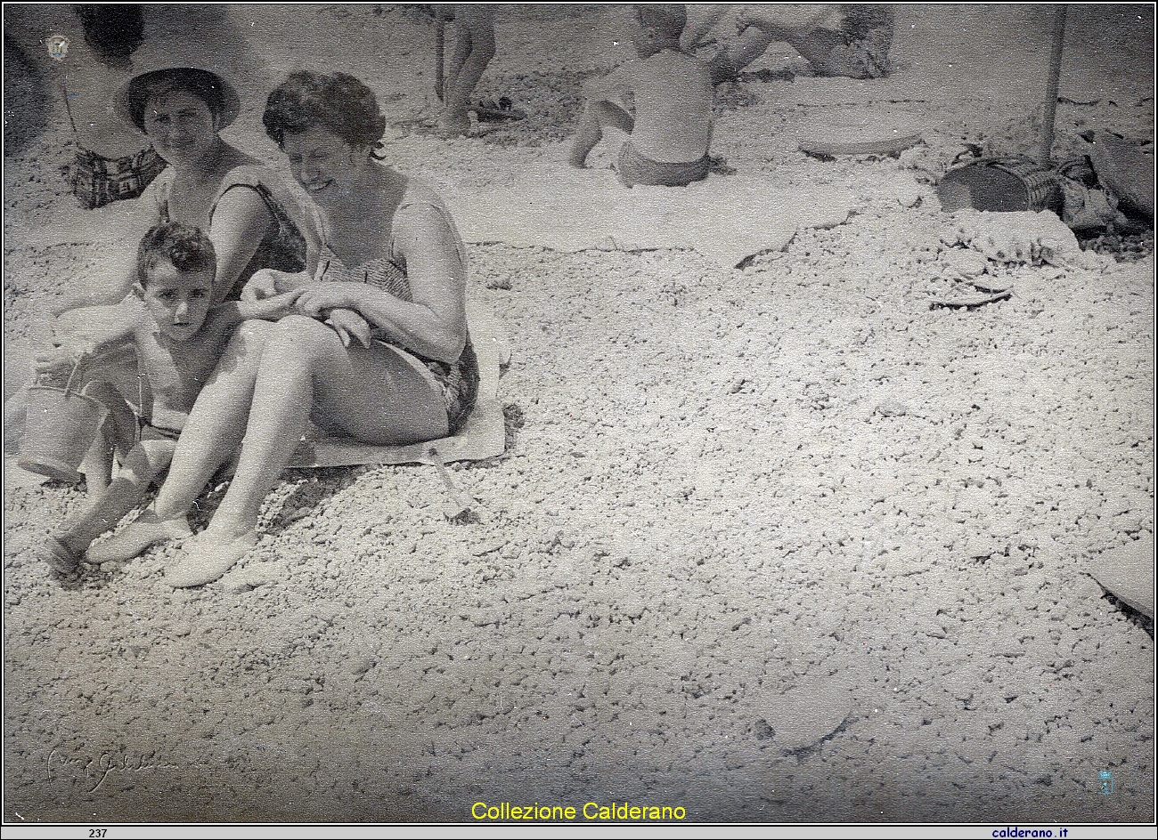 Sulla spiaggia.jpg