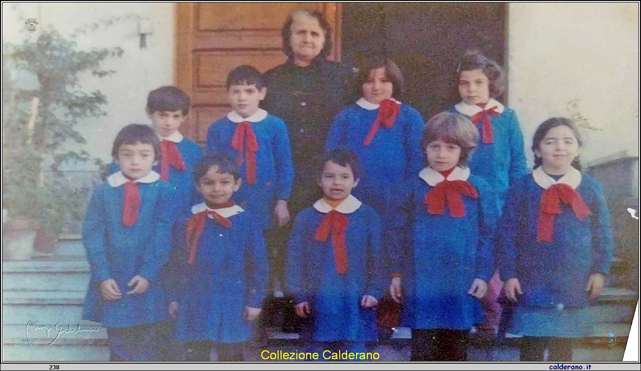 La Maestra Tripodi anno scolastico 1979-80 .jpg