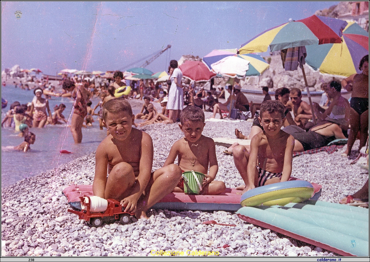 Fratelli Schettino 21 agosto 1963.jpg