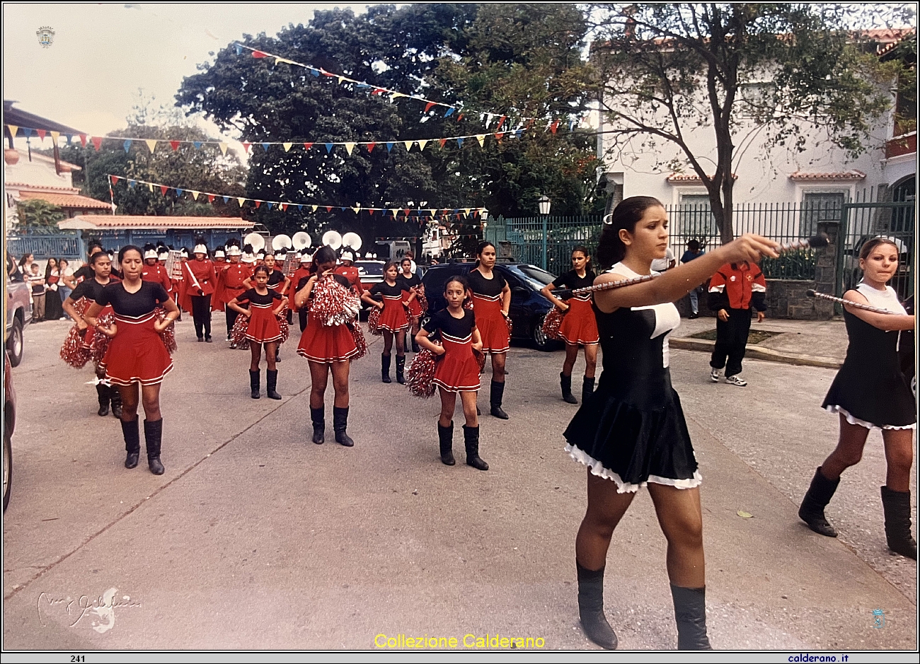 Majorette alla Festa di San Biagio a Caracas.jpg