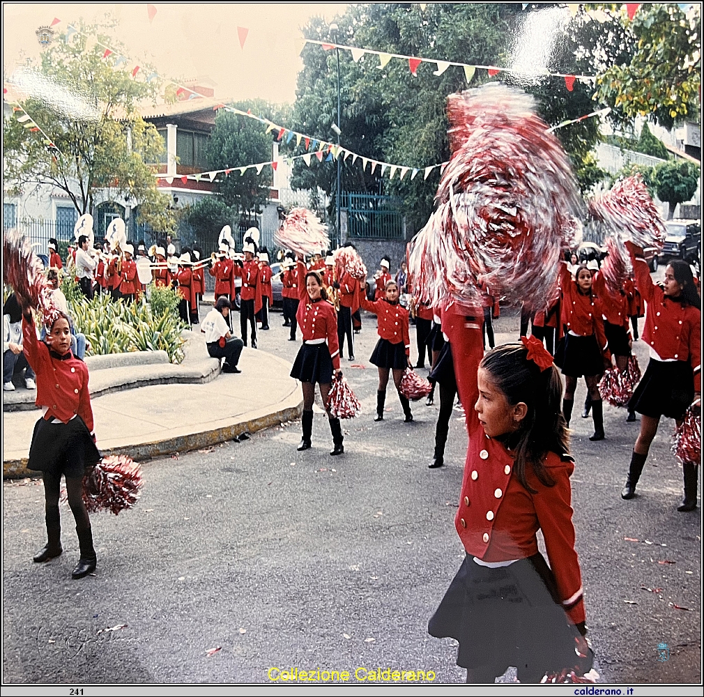 Majorette e Banda alla Festa di San Biagio a Caracas.jpg