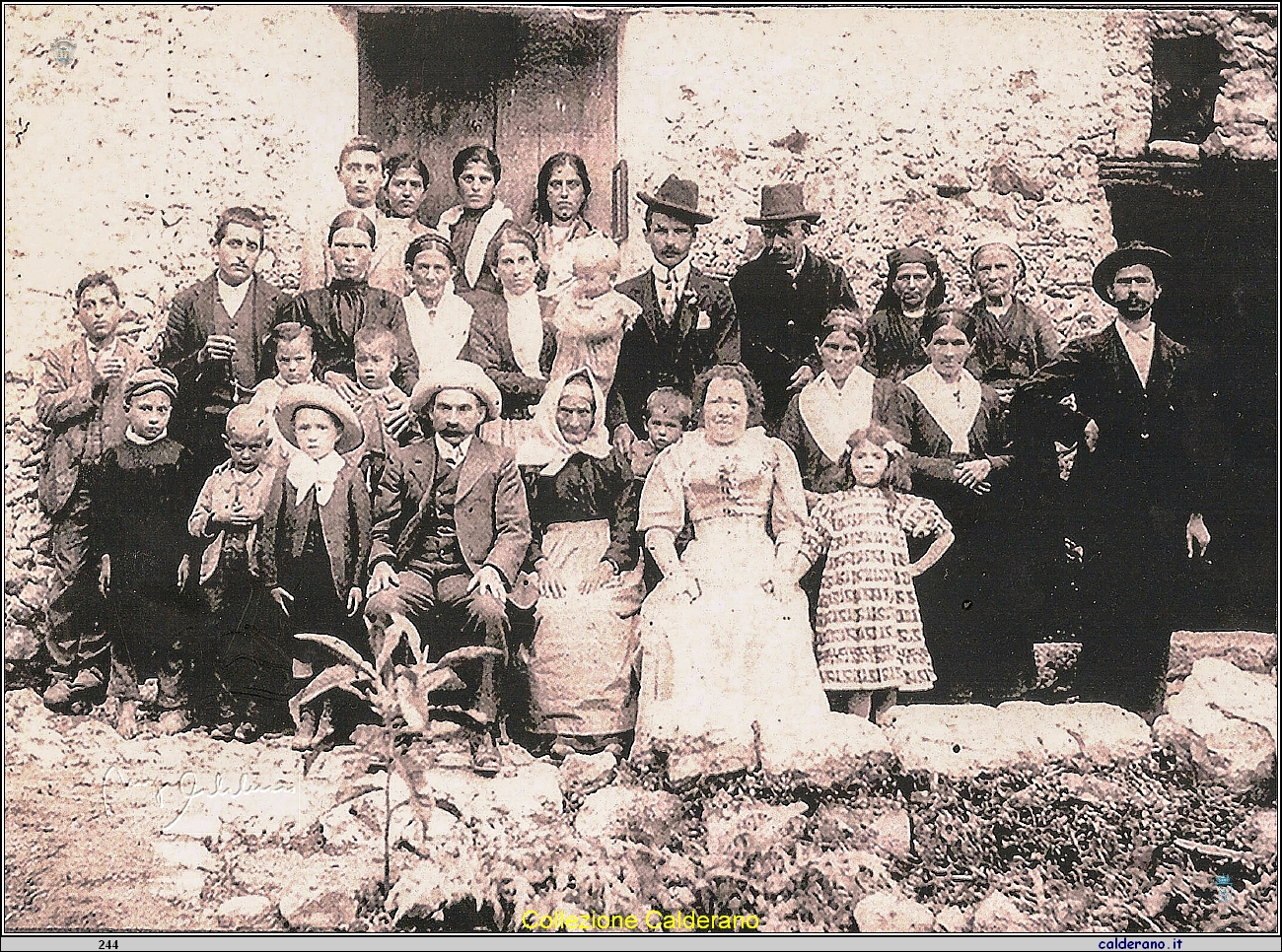 Famiglia Maimone 1910.jpg