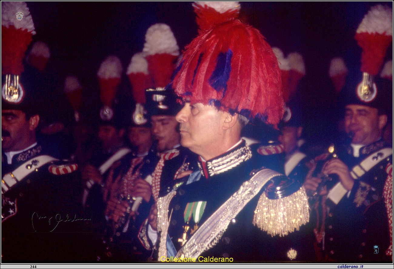 Il Maestro Vincenzo Borgia della Banda dell'Arma dei Carabinieri - 1996.jpeg