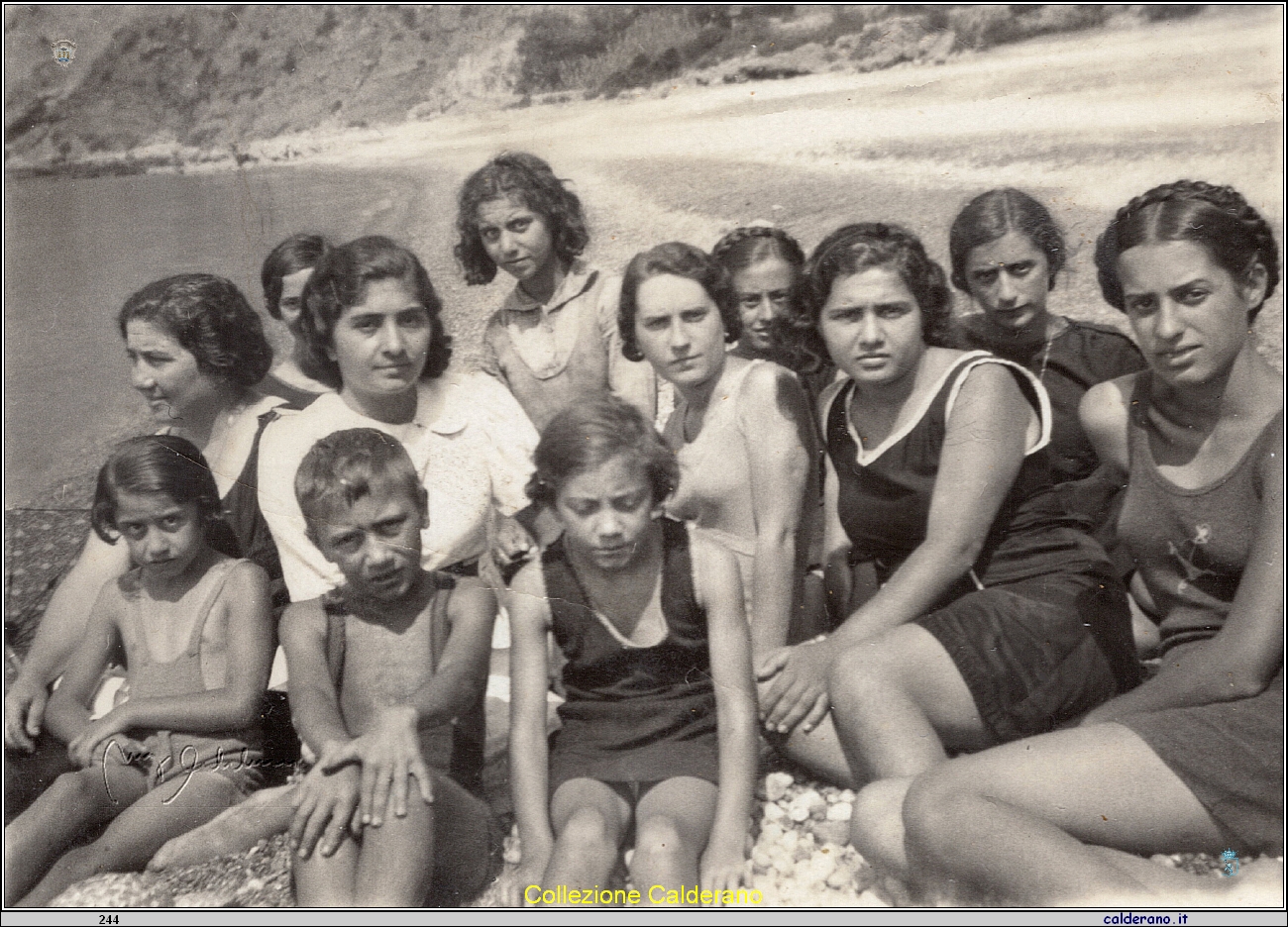 Sulla spiaggia di Acquafredda.jpeg