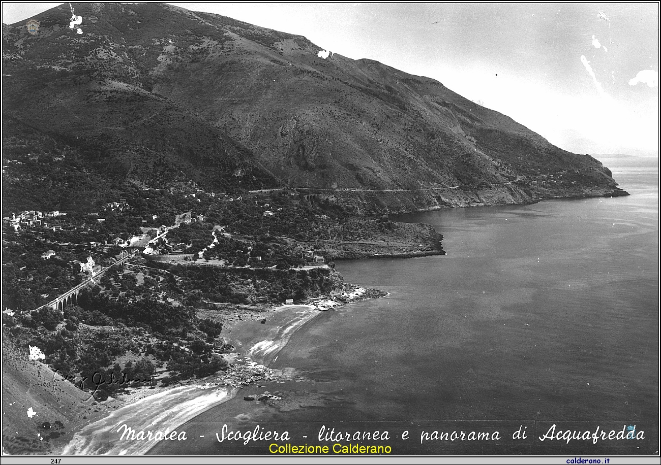 Scogliera - Litoranea e panorama di Acquafredda.jpg