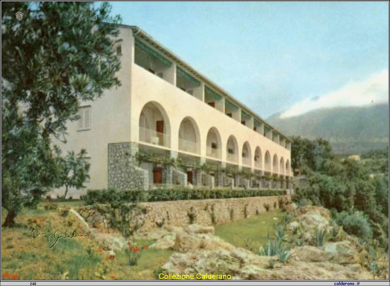 L'hotel Santavenere - 1960.jpg