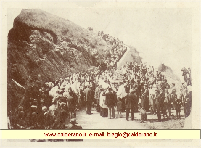 La processione di San Biagio.jpg (272 KB)