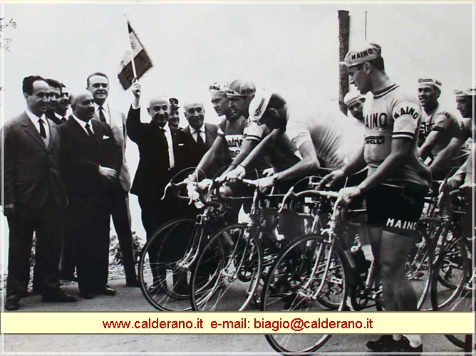 Partenza_Giro_d_Italia_1965.jpg (249 KB)