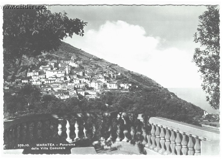 Maratea panorama dalla villa comunale.jpg